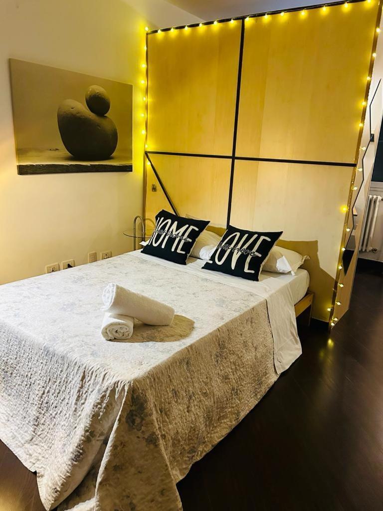Easy Room Italy Prada Мілан Екстер'єр фото